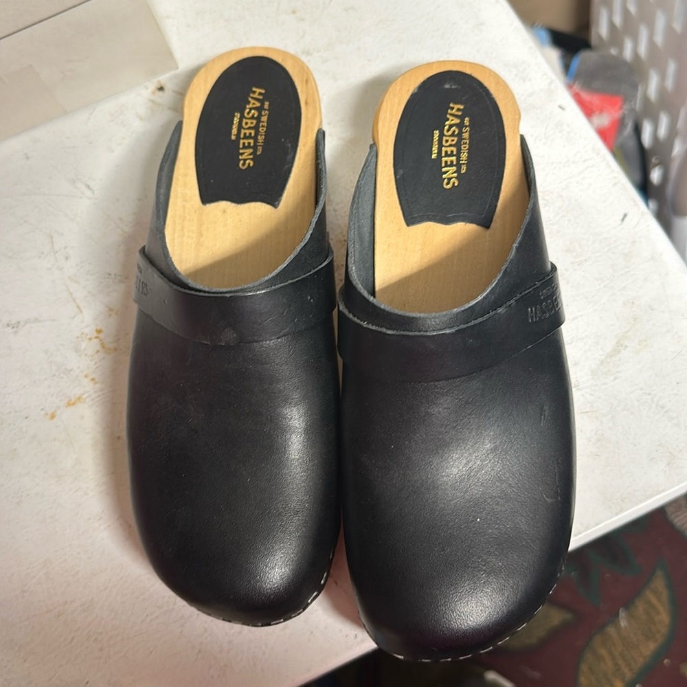 Brand new hasbeens clogs never worn